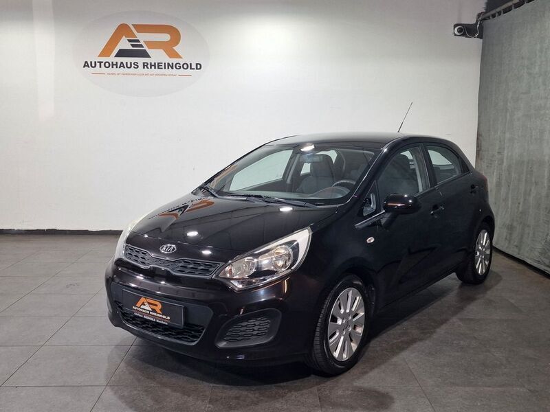 Schwarz Gebraucht 2013 Kia Rio Edition 7 Limousine | 6.999 € (Teuer) - Bild 1/4