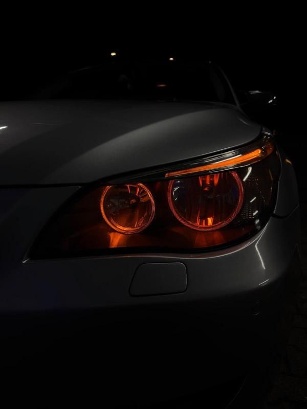 Gebraucht BMW 525 211 PS (155 kW) 2006 Silber Limousine