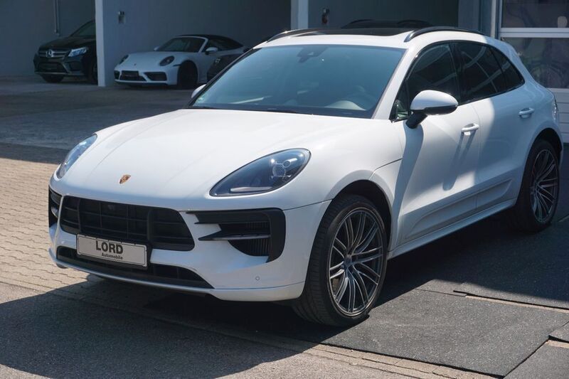 Carraraweissmetallic Gebraucht 2019 Porsche Macan Turbo Sport SUV | 49.999 € (Superpreis) - Bild 1/4