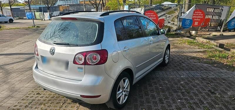 Second-hand VW Golf Plus 105 CP (77 kW) 2010 Argintiu Monovolum