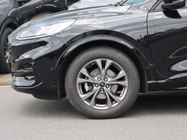 Gebraucht Ford Kuga ST-Line 151 PS (111 kW) 2023 Schwarz SUV