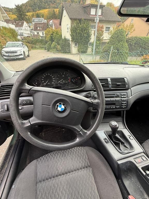 Grün Gebraucht 1998 BMW 316 Limousine | 1.200 € (Superpreis) - Bild 1/4