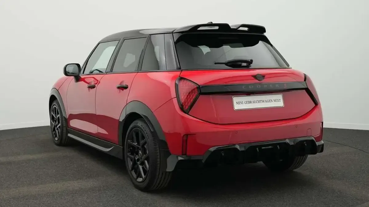 Gebraucht Mini John Cooper Works 204 PS (150 kW) 2025 Rot Kleinwagen
