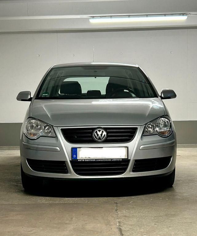 Gebraucht VW Polo Trendline 80 PS (58 kW) 2007 Silber Kleinwagen