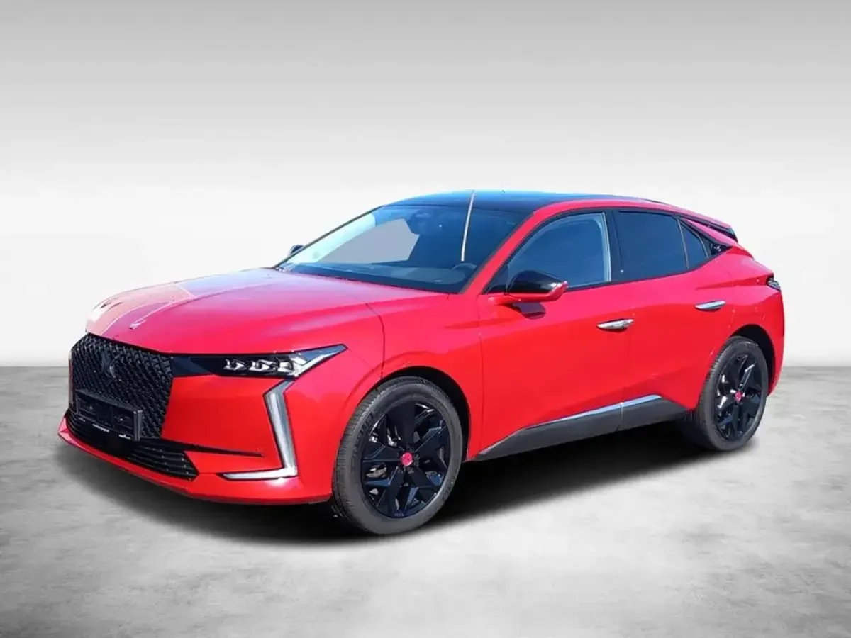 Gebraucht DS Automobiles DS4 Performance Line Plus 131 PS (96 kW) 2022 Lackierung peperoncino red/typ aussenverkleidung metalliclackierung Limousine