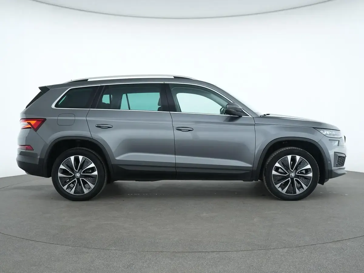 Gebraucht Skoda Kodiaq Tour 200 PS (147 kW) 2023 Graphite grau SUV