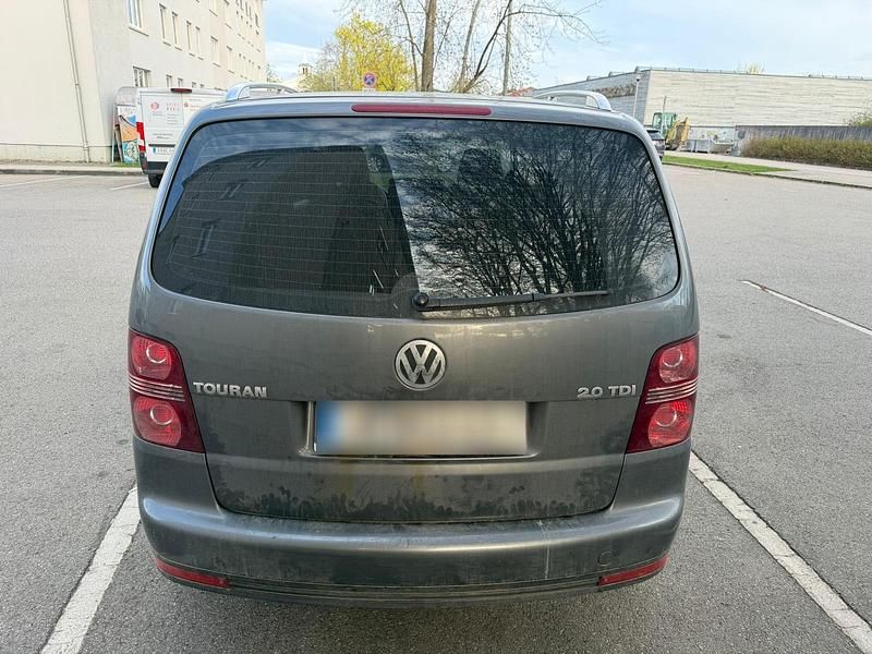 Gebraucht VW Touran 140 PS (102 kW) 2007 Grau Van / Kleinbus