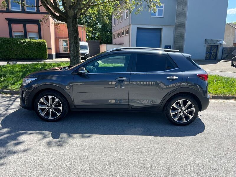 Gebraucht Kia Stonic Edition 7 110 PS (80 kW) 2018 Grau SUV