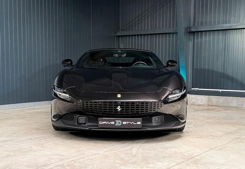 Second-hand Ferrari Roma 620 CP (456 kW) 2019 Negru