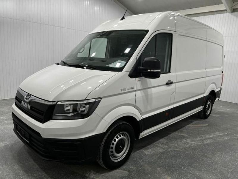 Gebraucht MAN TGE 140 PS (102 kW) 2023 Candyweiss Van