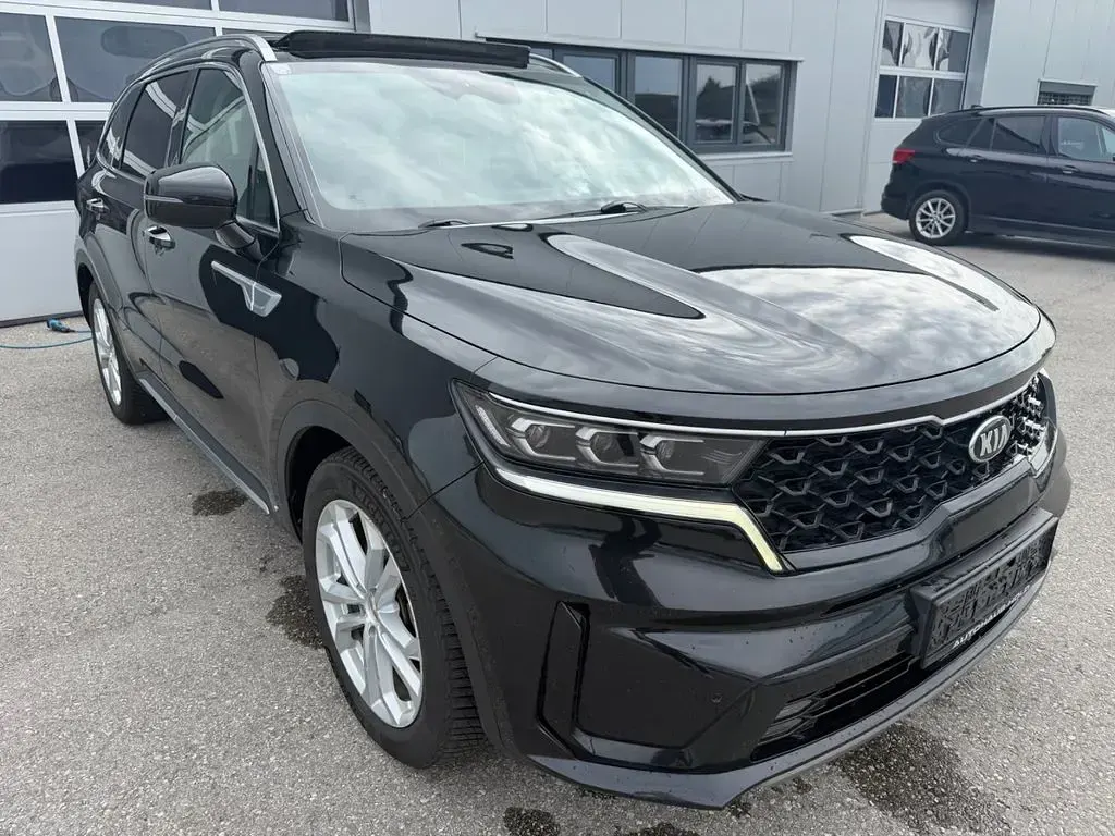 Gebraucht Kia Sorento Gold 179 PS (131 kW) 2021 Schwarz SUV