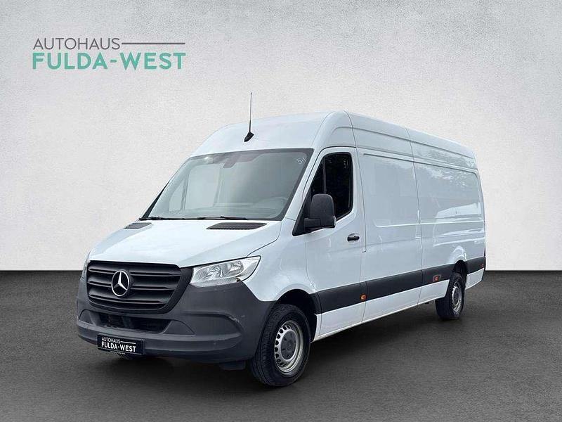 Weiß Gebraucht 2022 Mercedes Sprinter Van | 28.940 € (Guter Preis) - Bild 1/4