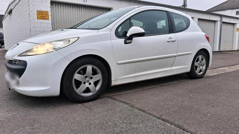 Gebraucht Peugeot 207 2008 Weiß Kleinwagen