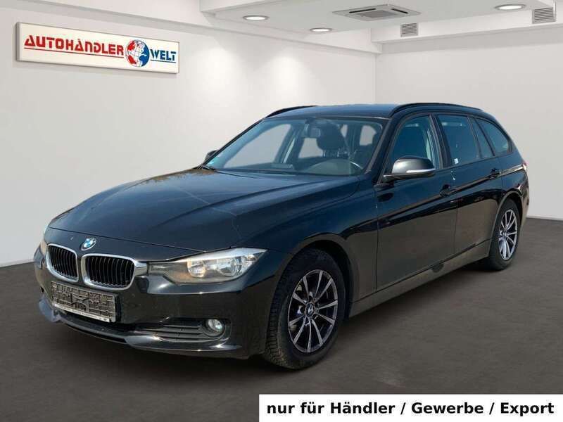 Schwarz Gebraucht 2012 BMW 320 Kombi | 6.199 € (Superpreis) - Bild 1/3