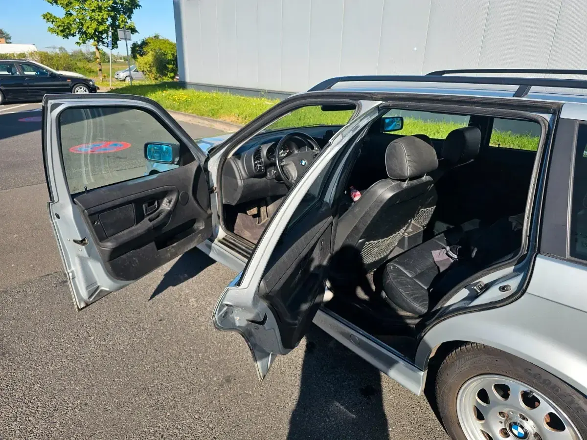 Gebraucht BMW 318 116 PS (85 kW) 1997 Andere farben Kombi