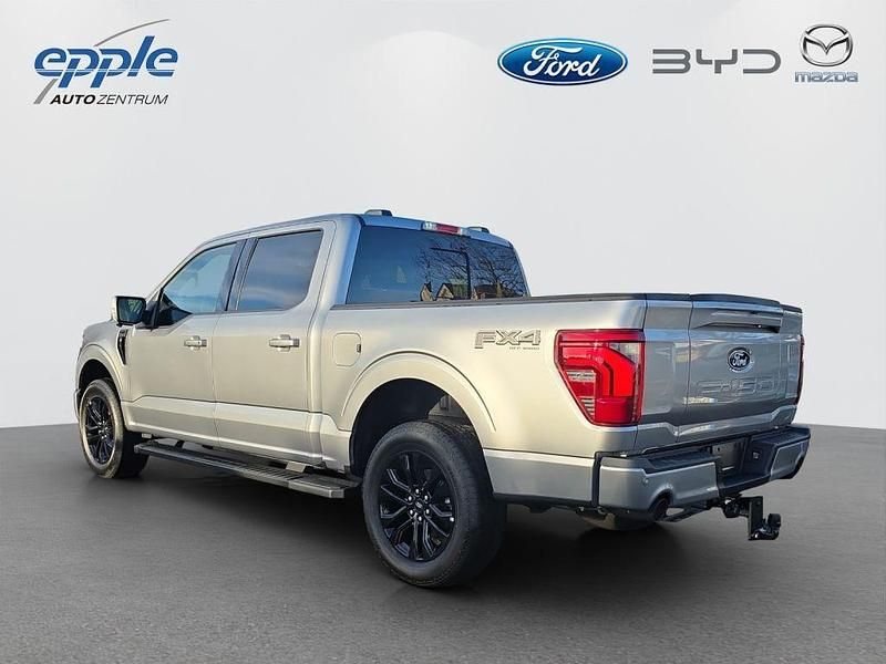 Neu Ford V8 Lariat 405 PS (297 kW) 2025 Silber SUV