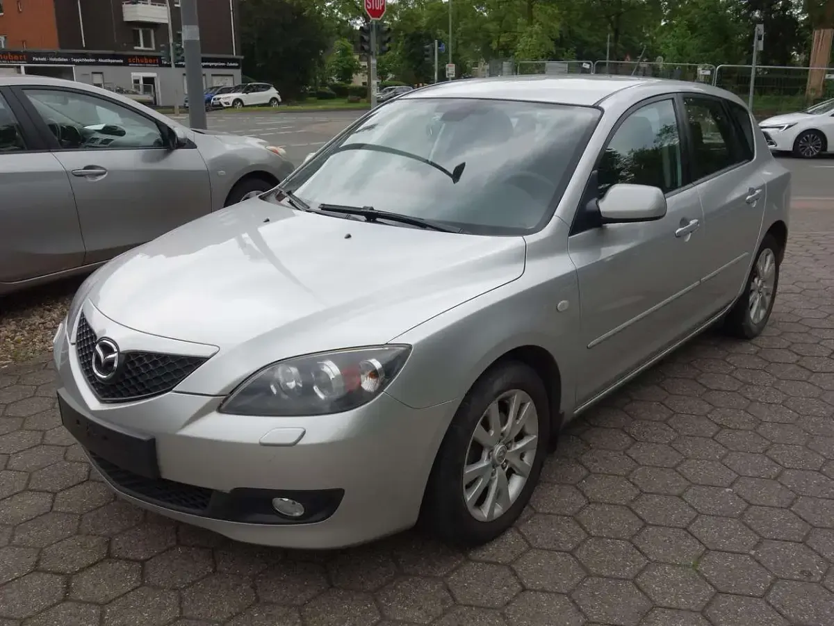 Gebraucht Mazda 3 Inclusive 105 PS (77 kW) 2008 Silber Limousine