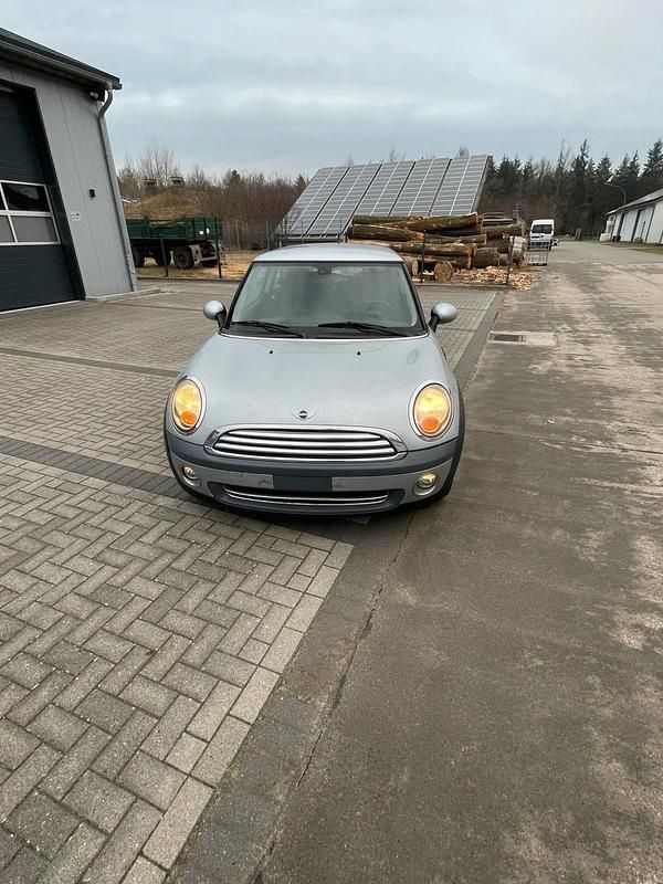 Gebraucht Mini Cooper 120 PS (88 kW) 2009 Silber Kleinwagen
