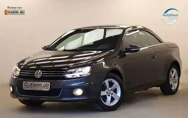 Używany VW Eos 258 KM (189 kW) 2011 Brązowy Kabriolet