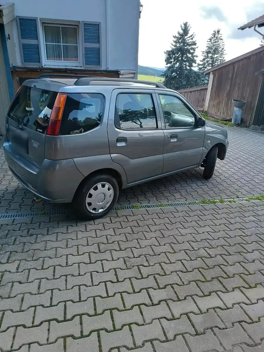 Occasion Subaru Justy 94 ch (69 kW) 2006 Argent Citadine
