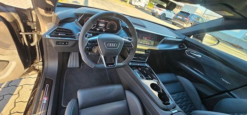 Gebraucht Audi e-tron GT quattro Ambiente 475 kW (646 PS) 2022 Schwarz Limousine