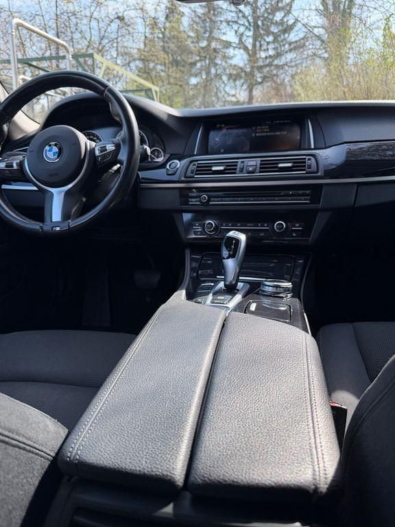 Gebraucht BMW 520 190 PS (139 kW) 2016 Schwarz Limousine