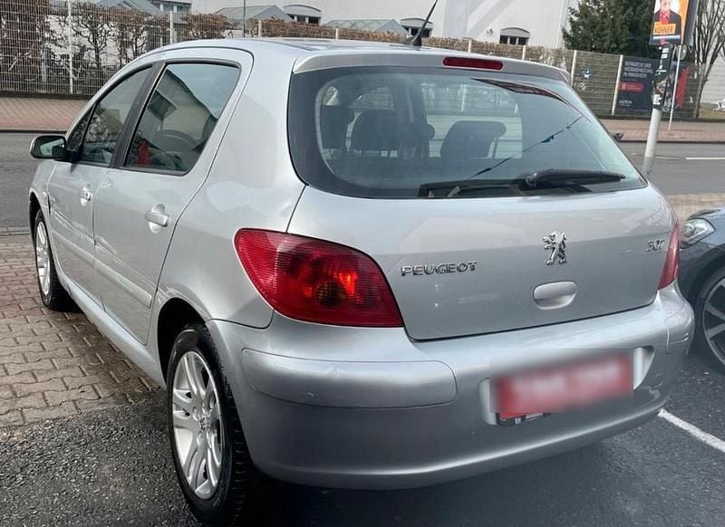 Silber Gebraucht 2004 Peugeot 307 Kleinwagen | 400 € (Superpreis) - Bild 1/1