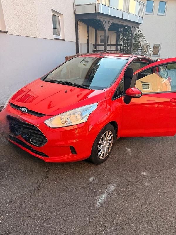 Usata Ford B-MAX 97 CV (71 kW) 2016 Monovolume