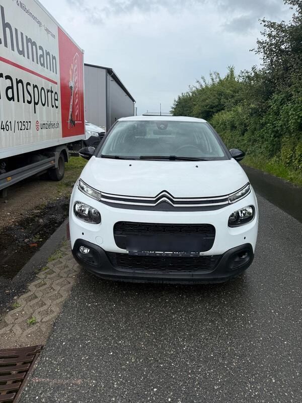 Weiß Gebraucht 2019 Citroën C3 Kleinwagen | 4.999 € (Superpreis) - Bild 1/4