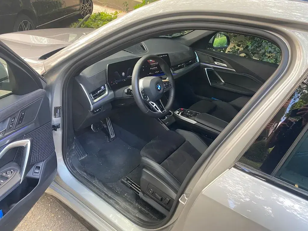Gebraucht BMW X1 Sport Line 163 PS (119 kW) 2026 Grau SUV