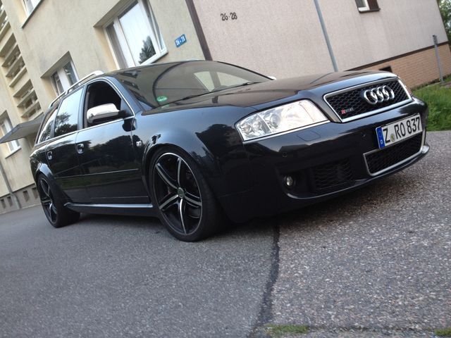 Schwarz Gebraucht 2003 Audi RS6 Kombi | 14.999 € - Bild 1/1