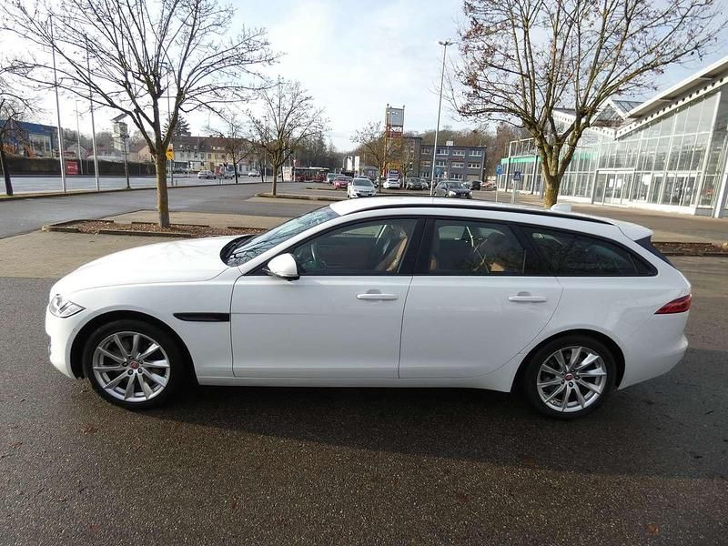 Gebraucht Jaguar XF Portfolio 163 PS (119 kW) 2017 Other Kombi
