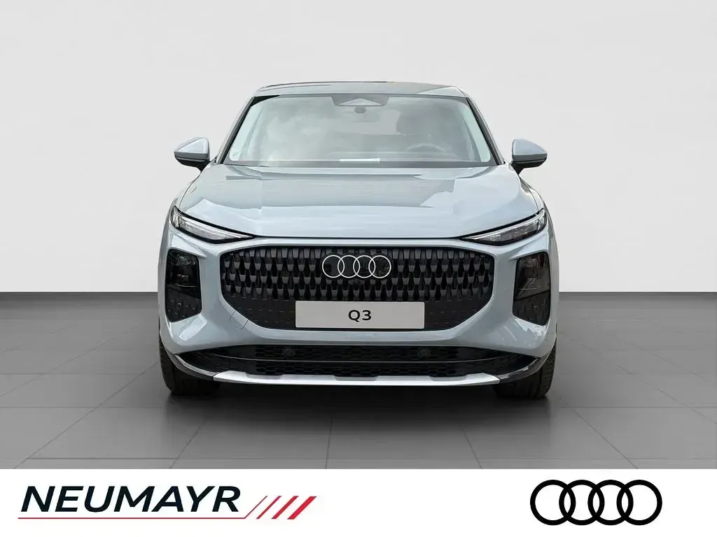 Gebraucht Audi Q3 Sportback 150 PS (110 kW) 2026 Grau SUV