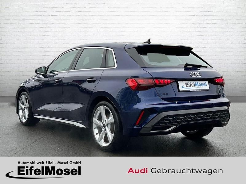 Gebraucht Audi A3 S-Line 150 PS (110 kW) 2025 Blau Limousine