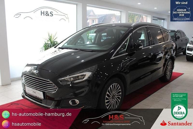 Iridiumschwarz Gebraucht 2019 Ford S-MAX S Van / Kleinbus | 17.990 € (Guter Preis) - Bild 1/4