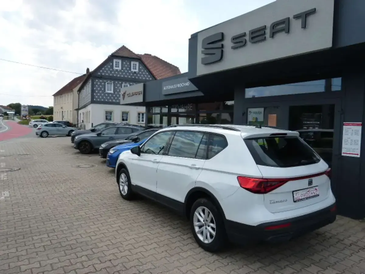 Gebraucht Seat Tarraco Style 150 PS (110 kW) 2022 Oryx weiss perlmutteffekt SUV