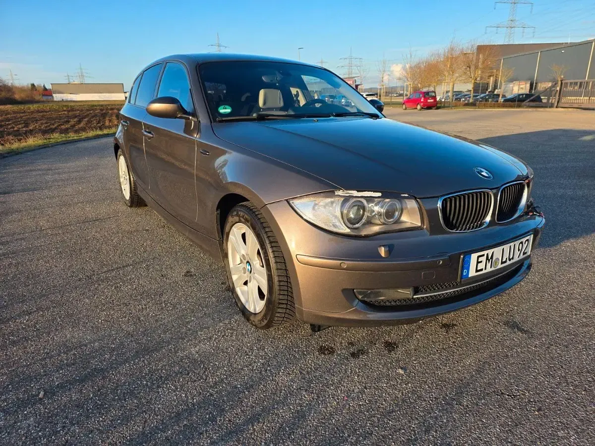 Gebraucht BMW 120 Sport Line 170 PS (125 kW) 2008 Braun Kleinwagen