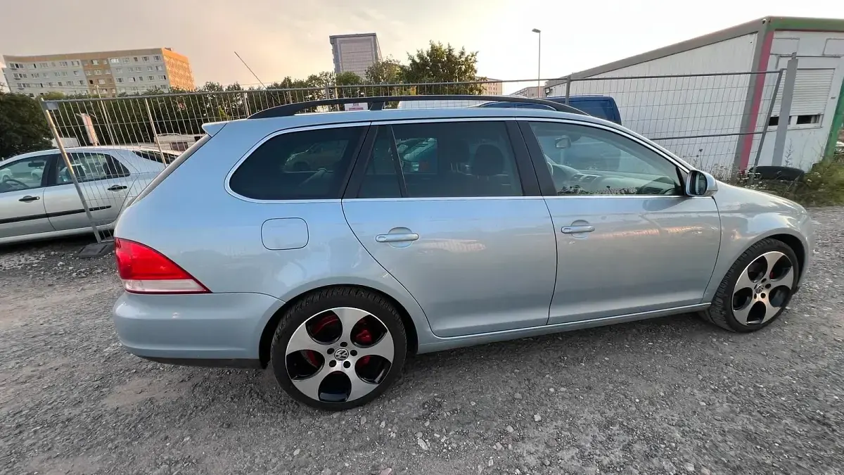 Gebraucht VW Golf V 160 PS (117 kW) 2009 Silber Kombi