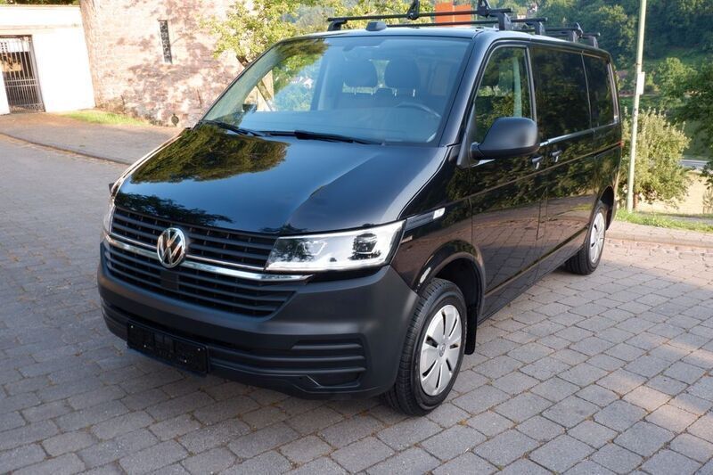 Deep black perleffekt Gebraucht 2021 VW T6.1 Van | 29.990 € (Etwas zu teuer) - Bild 1/4