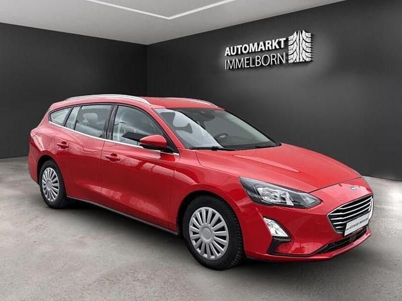 Gebraucht Ford Focus Cool & Connect 215 PS (158 kW) 2021 Race red Kombi