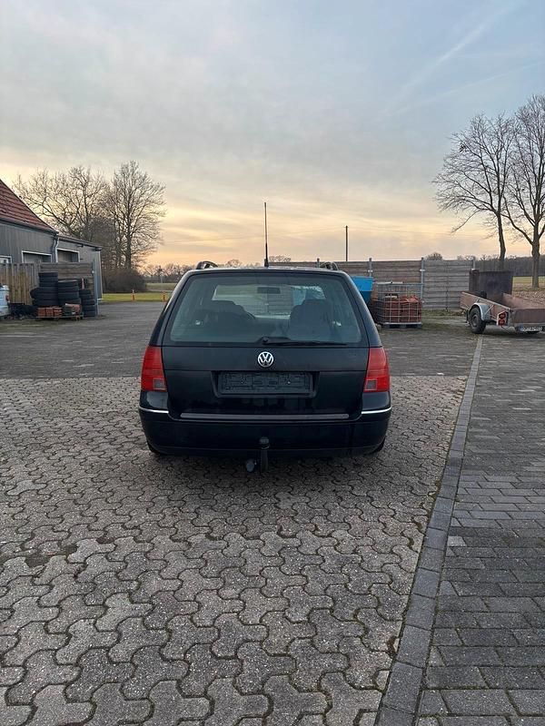 Gebraucht VW Bora 110 PS (80 kW) 2002 Blau Kombi