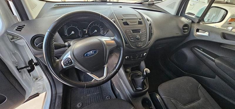 Gebraucht Ford Courier 75 PS (55 kW) 2016 Weiß Van / Kleinbus