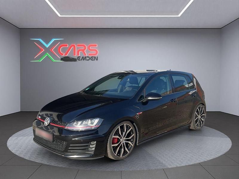 Schwarz Gebraucht 2013 VW Golf VII Sport Limousine | 16.999 € (Etwas zu teuer) - Bild 1/4