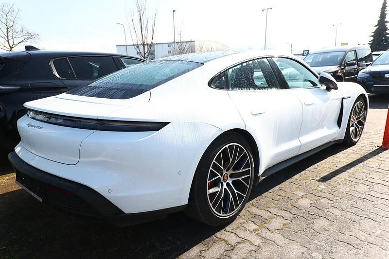 Gebraucht Porsche Taycan 4S 419 kW (571 PS) 2020 Carraraweiss metallic Limousine