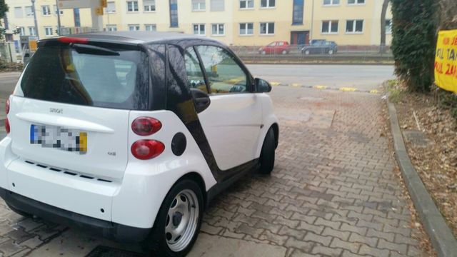 Gebraucht Smart ForTwo Coupé 54 PS (39 kW) 2010 Weiß Coupé