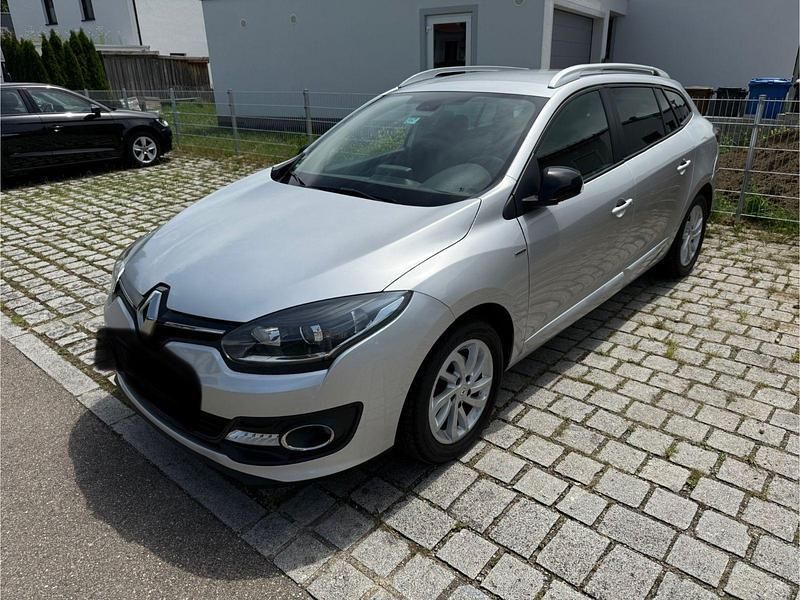 Grau Gebraucht 2016 Renault Mégane GrandTour Kombi | 7.790 € (Etwas zu teuer) - Bild 1/4