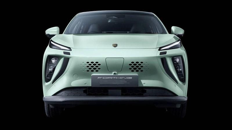 Neu DFSK Forthing 5 163 PS (119 kW) 2025 Grau SUV