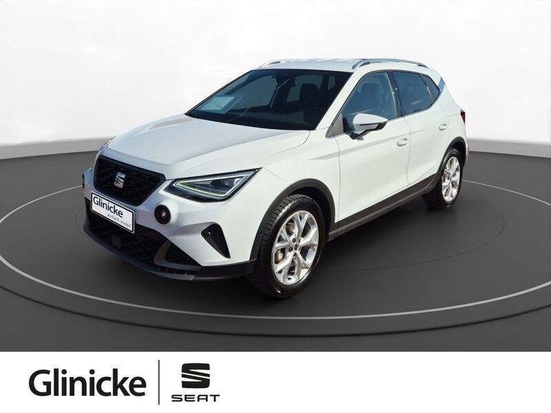 Weiß Gebraucht 2024 Seat Arona FR-Line SUV | 22.480 € (Fairer Preis) - Bild 1/4