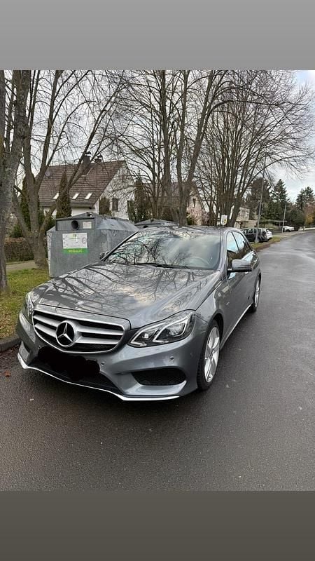 Gebraucht Mercedes E200 AMG line 136 PS (100 kW) 2016 Grau Limousine