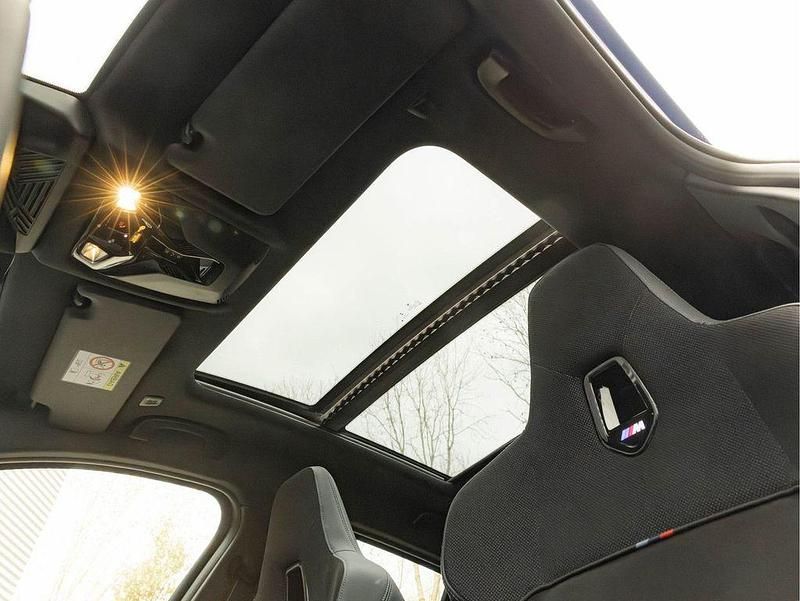 Gebraucht BMW M135 Performance 300 PS (220 kW) 2025 Blau Kleinwagen